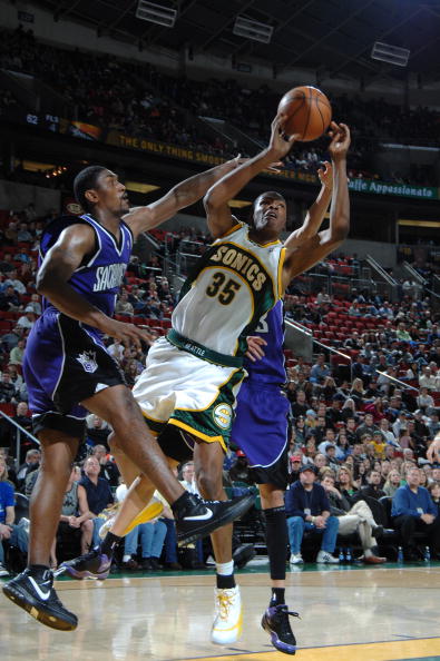 中场组织和 中场组织和