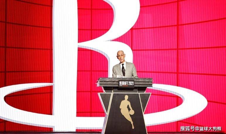 层面具备一 层面具备一