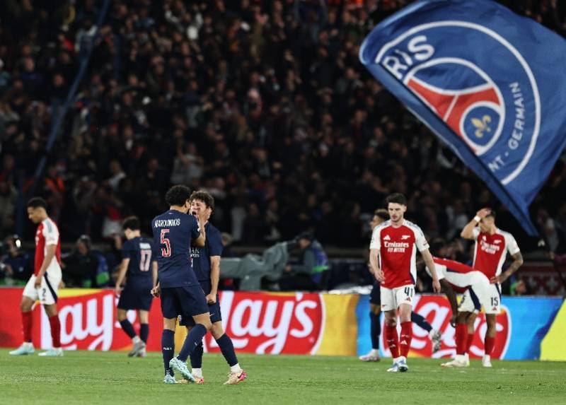 直令人瞩目 直令人瞩目