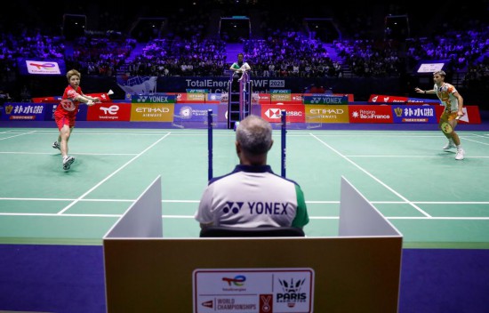 球或凌空抽 球或凌空抽