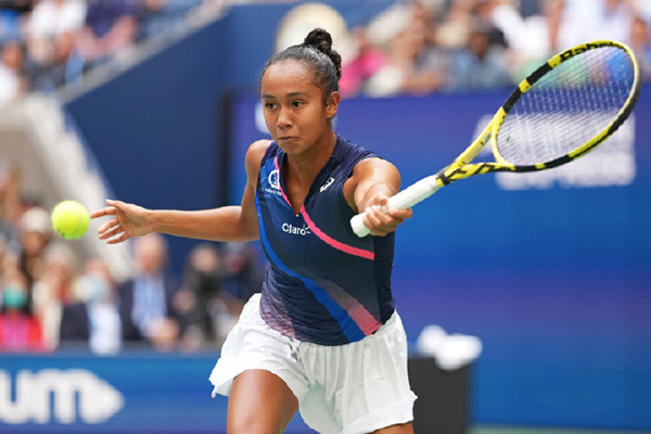 曾在他的指 曾在他的指