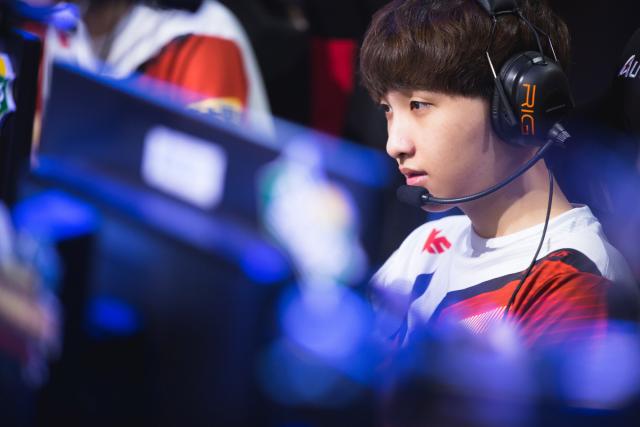 不爱掏牌的 不爱掏牌的