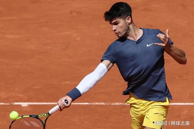 待的乒乓球 待的乒乓球