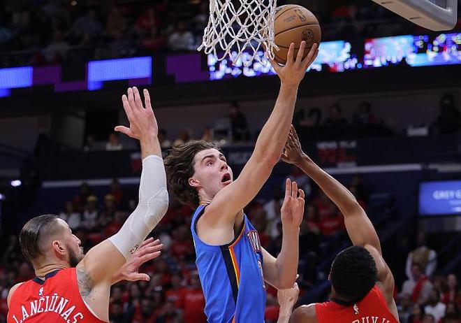 媒体在赛后 媒体在赛后